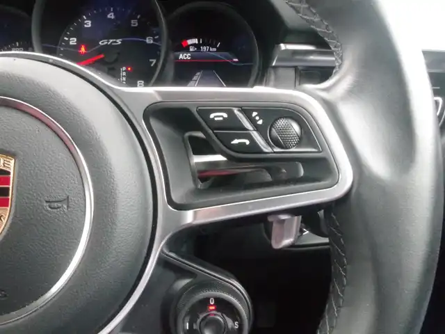ポルシェ マカン GTS 岩手県 2020(令2)年 2.2万km 赤 スポーツクロノパッケージ/スポーツエグゾースト/エントリー&ドライブ/ポルシェアクティブセーフ/レーンアシスト /サイドアシスト/アダプティブクルーズ/パノラマSR/BOSEサウンド/純正HDDナビ（10.9インチPCM）/全方位カメラ/パークセンサー /LEDライト/前後ドラレコ/DSRC/GPSレーダー