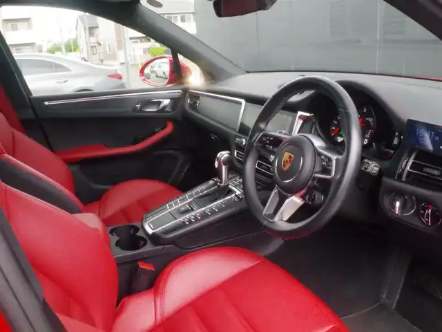 ポルシェ マカン GTS 岩手県 2020(令2)年 2.2万km 赤 スポーツクロノパッケージ/スポーツエグゾースト/エントリー&ドライブ/ポルシェアクティブセーフ/レーンアシスト /サイドアシスト/アダプティブクルーズ/パノラマSR/BOSEサウンド/純正HDDナビ（10.9インチPCM）/全方位カメラ/パークセンサー /LEDライト/前後ドラレコ/DSRC/GPSレーダー