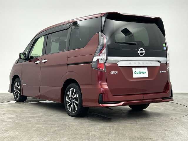 日産 セレナ e－パワー ハイウェイスター V 三重県 2021(令3)年 5万km マルーンレッド 純正10インチナビ/後席モニター/全方位カメラ/デジタルインナーミラー/プロパイロット/追従式クルーズコントロール/衝突軽減ブレーキ/レーンキープアシスト/ブラインドスポットモニター/両側パワースライドドア/電動パーキングブレーキ/オートブレーキホールド/オートハイビーム/コーナーセンサー/スマートキー