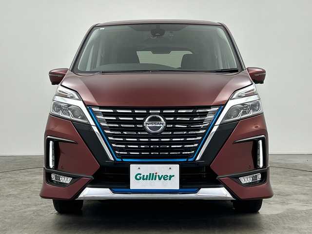 日産 セレナ e－パワー ハイウェイスター V 三重県 2021(令3)年 5万km マルーンレッド 純正10インチナビ/後席モニター/全方位カメラ/デジタルインナーミラー/プロパイロット/追従式クルーズコントロール/衝突軽減ブレーキ/レーンキープアシスト/ブラインドスポットモニター/両側パワースライドドア/電動パーキングブレーキ/オートブレーキホールド/オートハイビーム/コーナーセンサー/スマートキー