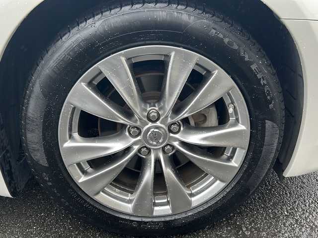 日産 フーガ 250GT 埼玉県 2014(平26)年 5.5万km クリスタルホワイトパール (株)IDOMが運営する【じしゃロン熊谷店】の自社ローン専用車両になりますこちらは現金またはオートローンご利用時の価格です。自社ローンご希望の方は別途その旨お申付け下さい/純正ＨＤＤナビ（ＴＶ/BT/CD/DVD/AM/FM)/クルーズコントロール/ＥＴＣ/バックカメラ/パワーシート/シートメモリー/前後ドライブレコーダー/ＭＴ付オートマ/オートライト/ＡＦＳ/スマートキー/純正アルミホイール/純正フロアマット