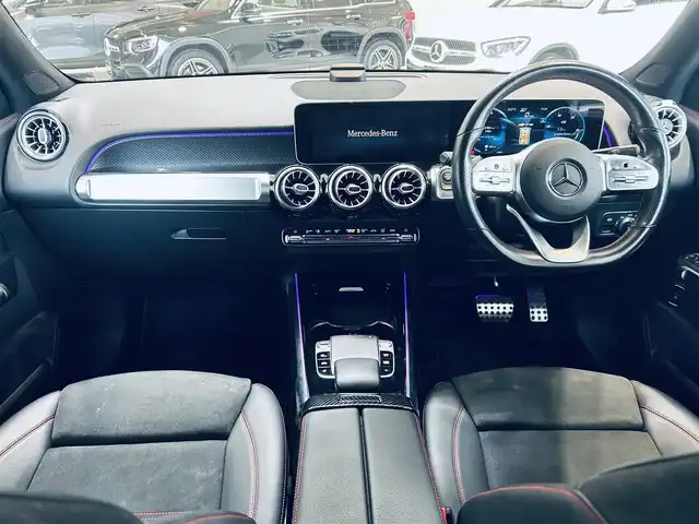 メルセデス・ベンツ ＧＬＢ２００ｄ AMGライン 大阪府 2020(令2)年 3.7万km コスモスブラック レーダーセーフティP/ハーフ革/メモリ付きパワーシート/シートヒーター/ACC/純正ナビ/TV/360度カメラ/純正19インチAW/LEDヘッドライト/アンビエントライト/電動リアゲート/ブラインドスポット/ワイヤレス充電