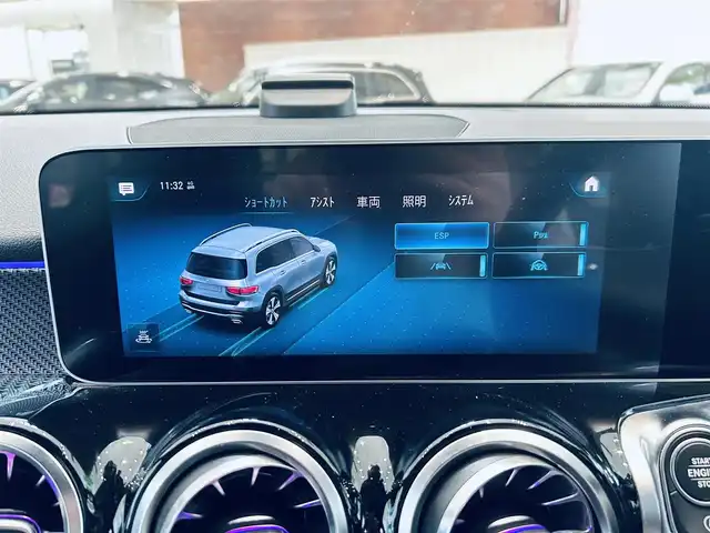 メルセデス・ベンツ ＧＬＢ２００ｄ AMGライン 大阪府 2020(令2)年 3.7万km コスモスブラック レーダーセーフティP/ハーフ革/メモリ付きパワーシート/シートヒーター/ACC/純正ナビ/TV/360度カメラ/純正19インチAW/LEDヘッドライト/アンビエントライト/電動リアゲート/ブラインドスポット/ワイヤレス充電