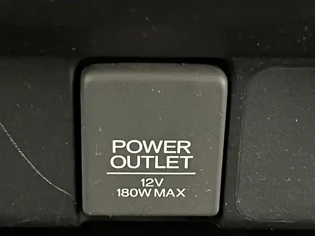 ホンダ Ｎ ＢＯＸ カスタム G Lパッケージ 熊本県 2015(平27)年 5.5万km プレミアムホワイトパールⅡ 社外ナビAVN-Z04i（ＣＤ・ＤＶＤ・フルセグ・ＢＴ・ＳＤ）/片側パワースライドドア　/横滑り防止　/アイドリングストップ　/電動格納ミラー/社外フロアマット　/純正１４インチＡＷ　/オートライト　/ＨＩＤライト　/フォグランプ/スマートキー　/プッシュスタート