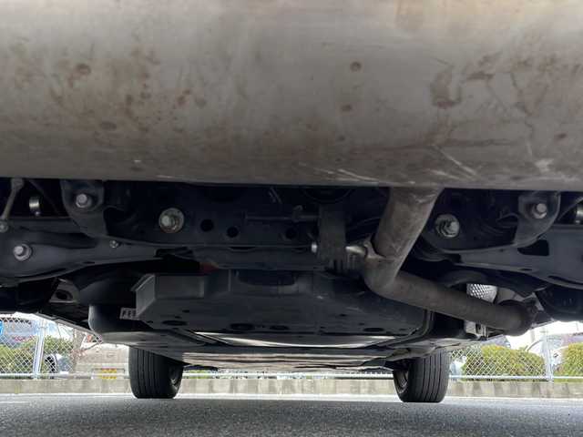 トヨタ ＲＡＶ４ ＰＨＶ G Z 山口県 2021(令3)年 7.9万km アティチュードブラックマイカ パノラマムーンルーフ/4WD/ワンオーナー/純正ディスプレイオーディオ/・フルセグテレビ/・Bluetooth機能/・AM/FMラジオ/・USB入力端子/・Miracast/・交通情報/バックカメラ/パノラミックビューモニター/デジタルインナーミラー/パワーバックドア/シートメモリー/ETC/ドライブレコーダー/ブラインドスポットモニター/D/N席シートヒーター/エアシート/スマートキー×２/プッシュスタート/取扱説明書/保証書/Toyota Safty Sense/・プリクラッシュセーフティー/・レーントレーシングアシスト/・レーダークルーズコントロール/・オートマチックハイビーム/・ロードサインアシスト/盗難防止装置/純正18インチAW