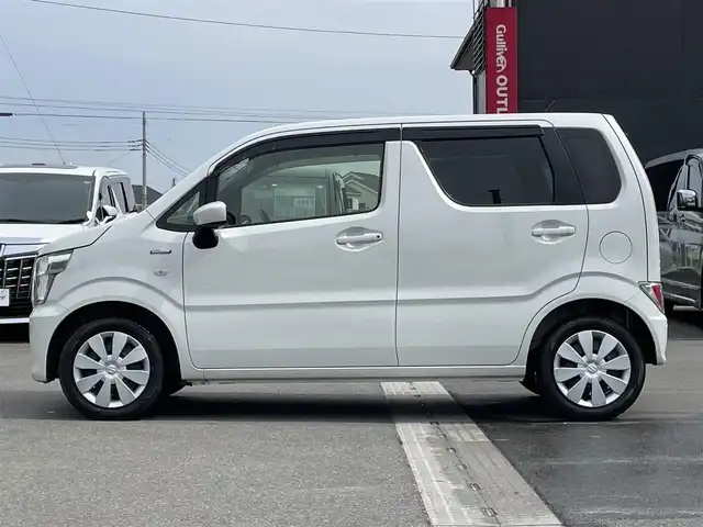 スズキ ワゴンＲ HYBRID FX 群馬県 2021(令3)年 1.1万km ピュアホワイトP 安全性能/・デュアルセンサーブレーキサポート/・車線逸脱警報/・パーキングソナー/純正CDプレーヤー/　　CD/FM/AM/運転席シートヒーター/オートライト/横滑り防止/純正フロアマット/純正14ホイール/ドアバイザー/スマートキー2本