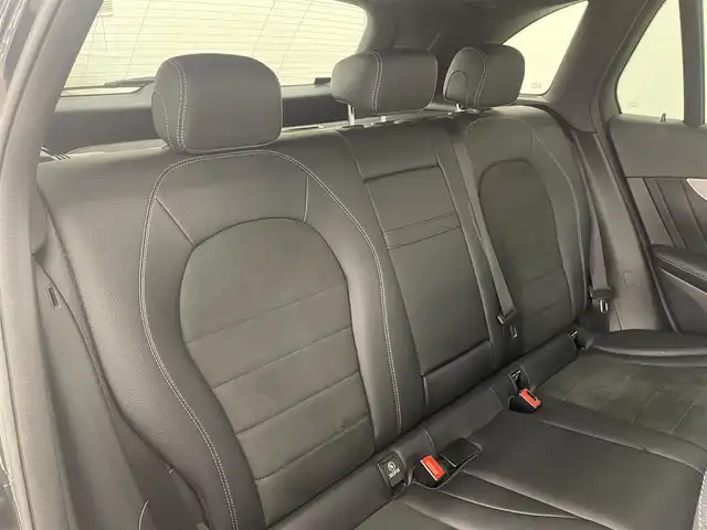 メルセデス・ベンツ ＧＬＣ２２０ d 4マチックスポーツ 岡山県 2018(平30)年 5.9万km 黒 純正ナビ/フルセグTV/Bluetooth/HUD/アクティブステアリングアシスト/レーンキープアシスト/ESP/PRE SAFE/パークアシスト/アテンションアシスト/アクティブシティブレーキアシスト/ブラインドスポット/アイドリングストップ/全方位カメラ/シートヒーター/パワーバックドア/オートライト/オートハイビーム/純正LEDヘッドライト