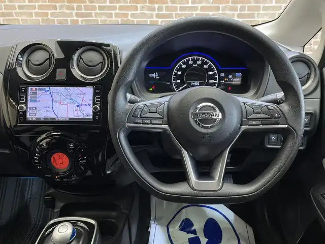 日産 ノート e－パワー X 岩手県 2018(平30)年 10.1万km プレミアムコロナオレンジ アラウンドビューモニター/インテリジェントクルーズコントロール/エマージェンシーブレーキ/レーンキープアシスト/オートハイビーム/前後ソナー/横滑り防止装置/インテリジェントルームミラー/純正ナビ/フルセグTV/純正ドライブレコーダー/ETC/オートエアコン/LEDヘッドライト/ヘッドライトレベライザー/１４インチスチールホイール/純正ホイールキャップ
