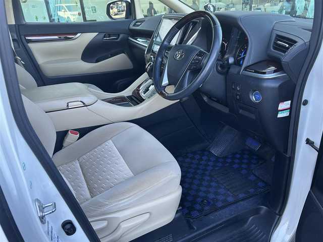 トヨタ アルファードハイブリット X 島根県 2015(平27)年 10.8万km ラグジュアリーホワイトパールクリスタルシャインガラスフレーク 登録時走行距離107901km/ワンオーナー/アルパイン10インチSD純正ナビ/アルパイン12.8インチフリップダウンモニター/フルセグTV/横滑り防止装置/衝突被害軽減ブレーキ/バックカメラ/クリアランスソナー/インテリジェントクリアランスソナー/両側パワースライドドア/レーダークルーズコントロール/ETC2.0/EVモード/エコモード/ステアリングスイッチ/オートライト/LEDヘッドライト/フォグランプ/プッシュスタート/スマートキー×2/ウィンカーミラー/禁煙車/保証書/取扱説明書