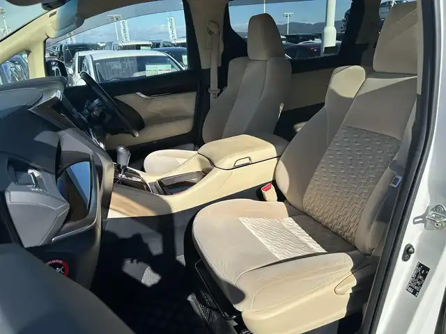 トヨタ アルファードハイブリット X 島根県 2015(平27)年 10.8万km ラグジュアリーホワイトパールクリスタルシャインガラスフレーク 登録時走行距離107901km/ワンオーナー/アルパイン10インチSD純正ナビ/アルパイン12.8インチフリップダウンモニター/フルセグTV/横滑り防止装置/衝突被害軽減ブレーキ/バックカメラ/クリアランスソナー/インテリジェントクリアランスソナー/両側パワースライドドア/レーダークルーズコントロール/ETC2.0/EVモード/エコモード/ステアリングスイッチ/オートライト/LEDヘッドライト/フォグランプ/プッシュスタート/スマートキー×2/ウィンカーミラー/禁煙車/保証書/取扱説明書