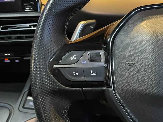 プジョー リフター 愛知県 2022(令4)年 2.9万km 白 純正ナビ/フルセグTV/ディスプレイオーディオ/360度カメラ/AppleCarPlay/ガラスルーフ/サンブラインド/アクティブクルーズコントロール/ブラインドスポットアシスト /レーンキープアシスト/純正17インチアルミ