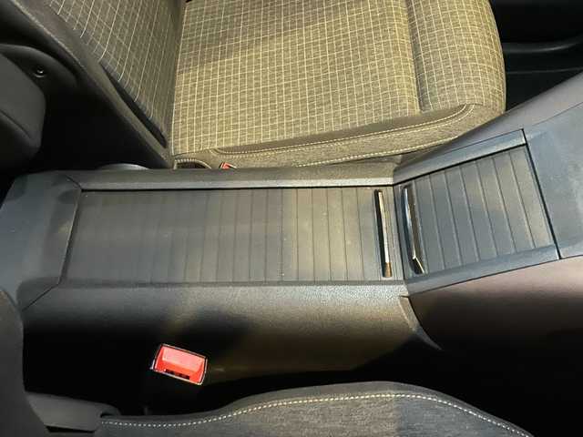 プジョー リフター 愛知県 2022(令4)年 2.9万km 白 純正ナビ/フルセグTV/ディスプレイオーディオ/360度カメラ/AppleCarPlay/ガラスルーフ/サンブラインド/アクティブクルーズコントロール/ブラインドスポットアシスト /レーンキープアシスト/純正17インチアルミ