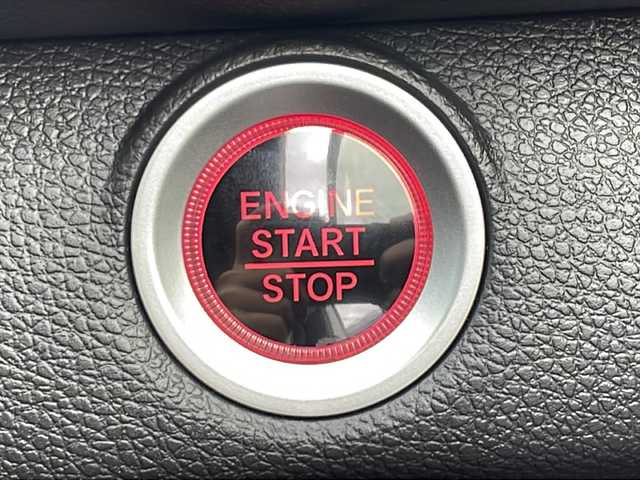 ホンダ シビック タイプR 三重県 2018(平30)年 2万km チャンピオンシップホワイト 純正SDナビ/フルセグTV/【CD/DVD/SD/Bluetooth】/バックカメラ/ビルトインETC/ドライブレコーダー/クルーズコントロール/運転席RECARO製バケットシート/【純正シートあり】/オートライト/LEDヘッドランプ/LEDフロントフォグランプ/Jsレーシングマフラー/【純正マフラーあり】/245/30R20インチ純正AW/Brembo製レッドブレーキキャリパー/プッシュスタート/スマートキー/純正フロアマット