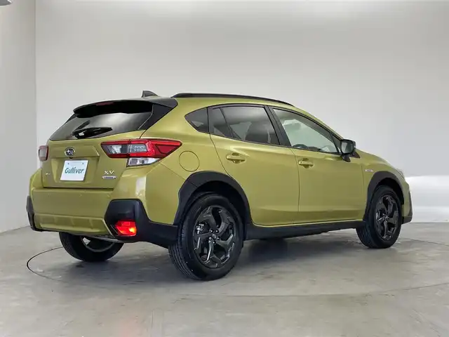 スバル ＸＶ ハイブリッド アドバンス スタイルエディション 埼玉県 2022(令4)年 1.7万km 黄 アイサイト　純正ナビ　バックカメラ　ＢＳＭ　ＥＴＣ　ドライブレコーダー　レーダークルーズコントロールステアリングスイッチ　純正アルミホイール　スマートキー　オートライト　ＬＥＤヘッドライト　地デジＴＶ