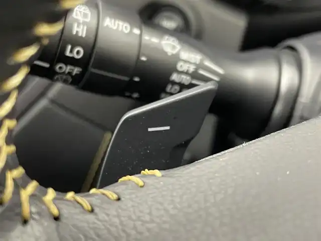 スバル ＸＶ ハイブリッド アドバンス スタイルエディション 埼玉県 2022(令4)年 1.7万km 黄 アイサイト　純正ナビ　バックカメラ　ＢＳＭ　ＥＴＣ　ドライブレコーダー　レーダークルーズコントロールステアリングスイッチ　純正アルミホイール　スマートキー　オートライト　ＬＥＤヘッドライト　地デジＴＶ