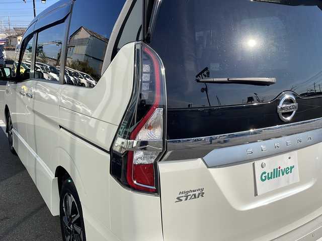 日産 セレナ e－パワー ハイウェイスター V 茨城県 2021(令3)年 5.1万km ブリリアントホワイトパール 2トーン 純正SDナビ(アラウンドビューモニター/フルセグTV/Bluetooth)/フリップダウンモニター/LEDオートライト/ドライブレコーダー/コーナーセンサー/スマートキー/冷房WAC/アダプティブクルーズコントロール/USB入力端子/ETC/3列シート/ドライブレコーダー/シートヒーター/両側パワースライドドア/16インチ純正アルミホイール/純正フロアマット