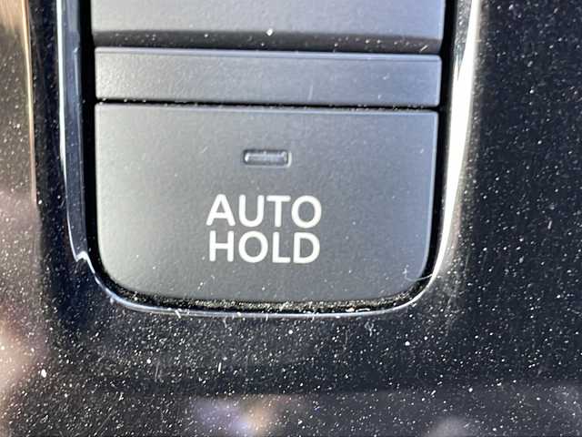 日産 セレナ e－パワー ハイウェイスター V 茨城県 2021(令3)年 5.1万km ブリリアントホワイトパール 2トーン 純正SDナビ(アラウンドビューモニター/フルセグTV/Bluetooth)/フリップダウンモニター/LEDオートライト/ドライブレコーダー/コーナーセンサー/スマートキー/冷房WAC/アダプティブクルーズコントロール/USB入力端子/ETC/3列シート/ドライブレコーダー/シートヒーター/両側パワースライドドア/16インチ純正アルミホイール/純正フロアマット