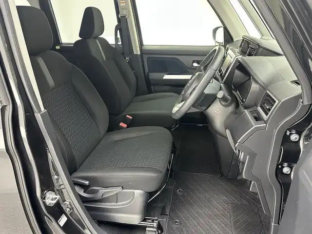 トヨタ ルーミー カスタムG 兵庫県 2022(令4)年 2.5万km ブラックマイカメタリック 純正SDナビ/（CD/DVD/SD/Bluetooth/フルセグ）/アラウンドビューモニター/前後ドライブレコーダー/ACC/PCS/コーナーセンサー/アイドリングストップ/ビルトインETC2.0/両側パワースライドドア/LEDヘッドライト/LEDフォグランプ/純正14インチアルミホイール/純正マット/純正ドアバイザー/オプションスペアタイヤ/スペアキー×１