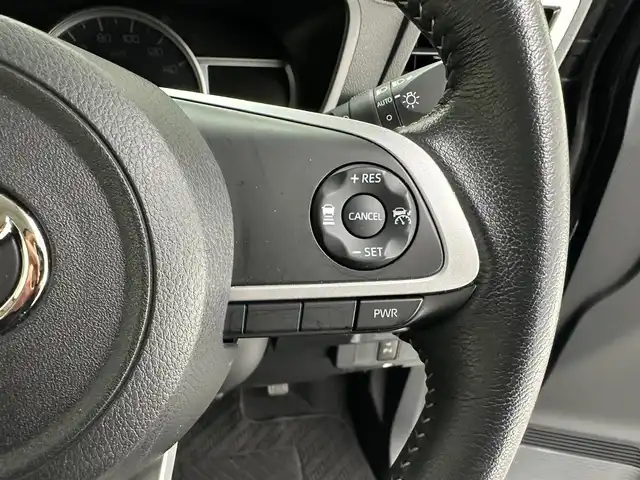 トヨタ ルーミー カスタムG 兵庫県 2022(令4)年 2.5万km ブラックマイカメタリック 純正SDナビ/（CD/DVD/SD/Bluetooth/フルセグ）/アラウンドビューモニター/前後ドライブレコーダー/ACC/PCS/コーナーセンサー/アイドリングストップ/ビルトインETC2.0/両側パワースライドドア/LEDヘッドライト/LEDフォグランプ/純正14インチアルミホイール/純正マット/純正ドアバイザー/オプションスペアタイヤ/スペアキー×１