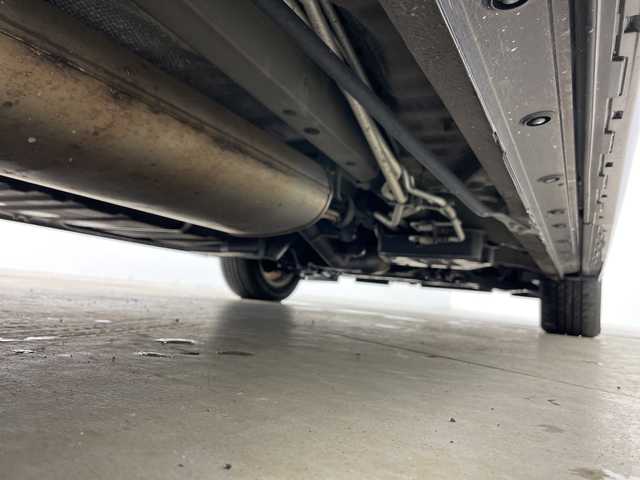 トヨタ ヴェルファイア V 道央・札幌 2015(平27)年 5.2万km バーニングブラッククリスタルシャインガラスフレーク ・4WD/・ワンオーナー/・純正ナビ/・BT&CD&DVD&SD＆フルセグTV/・バックカメラ/・純正フリップダウンモニター/・両側パワースライドドア/・助手席ロングスライド/・クルーズコントロール/・ハーフレザーシート/・D席メモリ付パワーシート/・ビルトインETC/・TVキャンセラー/・オットマン/・ステアリングスイッチ/・オートライト/・LEDヘッドライト/・プッシュスタート/・スマートキー/・スペアキー×1