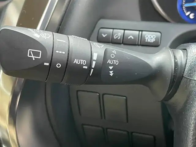 トヨタ アルファードハイブリット G Fパッケージ 岩手県 2019(令1)年 6.3万km ホワイトパールクリスタルシャイン 4WD/セーフティーセンス/　・プリクラッシュセーフティ/　・レーンディパーチャーアラート/　・ダプティブハイビームシステム/　・レーダークルーズコントロール/　・オートマチックハイビーム/フリップダウンモニター/社外メモリナビ/　CD/DVD/BT/フルセグTV/バックカメラ/両側パワースライドドア/パワーバックドア/LEDオートライト/革シート/パワーシート/シートヒーター/純正17インチアルミホイール/スマートキー/ビルトインETC