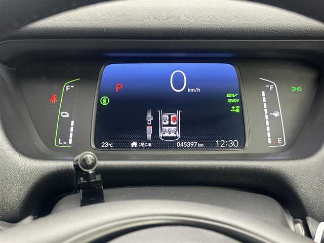 ホンダ フィット e:HEVホーム 愛知県 2023(令5)年 4.6万km プラチナホワイトパール 社外ナビ/（Bluetooth/CD） /レーダークルーズコントロール　/バックモニター　/コーナーセンサー　/衝突軽減システム　/レーンキープアシスト　/ハーフレザーシート　/オートライト　/電動格納ミラー　/ドライブレコーダー/ETC　/純正ホイールキャップ
