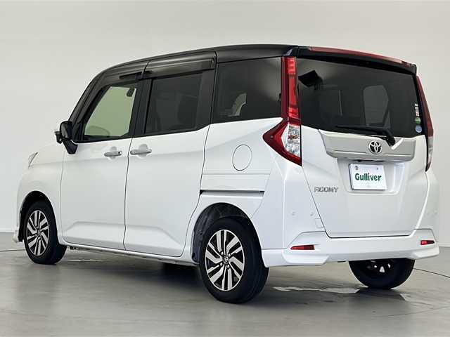 トヨタ ルーミー カスタムG 岐阜県 2019(令1)年 5.7万km ブラックマイカメタリック/パールホワイト2トーン トヨタディーラーオプションナビ/フリップダウンモニター/バックカメラ/Bluetooth接続/フルセグTV/両側パワースライドドア/横滑り防止装置/衝突軽減ブレーキ/アイドリングストップ/オートライト/オートハイビーム/電格ミラー/ステアリングリモコン/プッシュスタート/スマートキー/スペアキー（1本）/純正アルミホイール/純正フロアマット/純正ドアバイザー/ETC