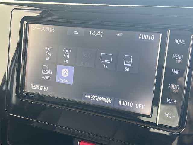 トヨタ ルーミー カスタムG 岐阜県 2019(令1)年 5.7万km ブラックマイカメタリック/パールホワイト2トーン トヨタディーラーオプションナビ/フリップダウンモニター/バックカメラ/Bluetooth接続/フルセグTV/両側パワースライドドア/横滑り防止装置/衝突軽減ブレーキ/アイドリングストップ/オートライト/オートハイビーム/電格ミラー/ステアリングリモコン/プッシュスタート/スマートキー/スペアキー（1本）/純正アルミホイール/純正フロアマット/純正ドアバイザー/ETC
