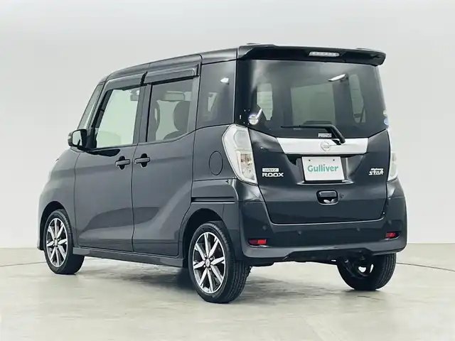 日産 デイズ ルークス HWS X Vセレクション 福島県 2018(平30)年 2.4万km ブラック 純正HDDナビゲーション/型式：MM318D-W/【AM/FM/CD/DVD/SD/AUX/Bluetooth/フルセグTV】/・前後ドライブレコーダー/衝突軽減ブレーキ/車線逸脱警報装置/オートマチックハイビーム/両側パワースライドドア/LEDヘッドライト/・フロントフォグライト/・オートライト/ステアリングスイッチ/横滑り防止装置/アイドリングストップ/ABS/純正15インチアルミホイール/電動格納ウィンカーミラー/プッシュスタート/・スマートキー/・スペアキー/取扱説明書/・保証書