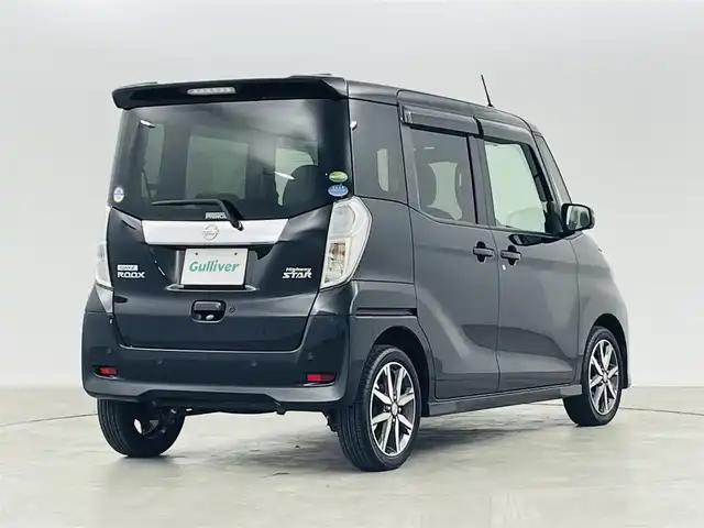 日産 デイズ ルークス HWS X Vセレクション 福島県 2018(平30)年 2.4万km ブラック 純正HDDナビゲーション/型式：MM318D-W/【AM/FM/CD/DVD/SD/AUX/Bluetooth/フルセグTV】/・前後ドライブレコーダー/衝突軽減ブレーキ/車線逸脱警報装置/オートマチックハイビーム/両側パワースライドドア/LEDヘッドライト/・フロントフォグライト/・オートライト/ステアリングスイッチ/横滑り防止装置/アイドリングストップ/ABS/純正15インチアルミホイール/電動格納ウィンカーミラー/プッシュスタート/・スマートキー/・スペアキー/取扱説明書/・保証書