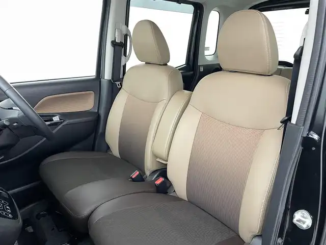 日産 デイズ ルークス HWS X Vセレクション 福島県 2018(平30)年 2.4万km ブラック 純正HDDナビゲーション/型式：MM318D-W/【AM/FM/CD/DVD/SD/AUX/Bluetooth/フルセグTV】/・前後ドライブレコーダー/衝突軽減ブレーキ/車線逸脱警報装置/オートマチックハイビーム/両側パワースライドドア/LEDヘッドライト/・フロントフォグライト/・オートライト/ステアリングスイッチ/横滑り防止装置/アイドリングストップ/ABS/純正15インチアルミホイール/電動格納ウィンカーミラー/プッシュスタート/・スマートキー/・スペアキー/取扱説明書/・保証書