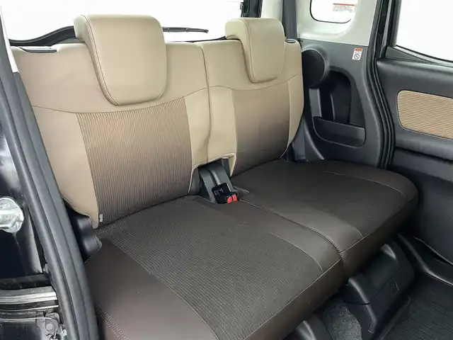 日産 デイズ ルークス HWS X Vセレクション 福島県 2018(平30)年 2.4万km ブラック 純正HDDナビゲーション/型式：MM318D-W/【AM/FM/CD/DVD/SD/AUX/Bluetooth/フルセグTV】/・前後ドライブレコーダー/衝突軽減ブレーキ/車線逸脱警報装置/オートマチックハイビーム/両側パワースライドドア/LEDヘッドライト/・フロントフォグライト/・オートライト/ステアリングスイッチ/横滑り防止装置/アイドリングストップ/ABS/純正15インチアルミホイール/電動格納ウィンカーミラー/プッシュスタート/・スマートキー/・スペアキー/取扱説明書/・保証書
