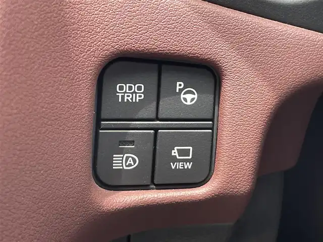 トヨタ クラウン ハイブリッド RS アドバンス 茨城県 2018(平30)年 0.8万km ホワイトパールクリスタルシャイン 純正ナビ/【AM・FM・TV・BT・ＣＤ・ＤＶＤ・ＳＤ・ＵＳＢ・TV・AUX】/パワーシート/シートメモリ/シートヒーター/ステアリングヒーター/パドルシフト/デジタルインナーミラー/パーキングアシスト/レーダークルコン/ETC/全方位カメラ/電動リアサンシェード/ブレーキホールド/BSM/HUD/100V電源