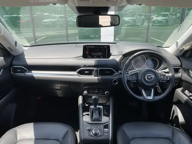 マツダ ＣＸ－５ XD Lパッケージ 香川県 2020(令2)年 2.6万km ポリメタルグレーM ターボ/登録時走行距離　25461km/BOSEプレミアムサウンド/CD/DVD再生/フルセグTV/Bluetooth/ヘッドアップディスプレイ/ブラインドスポットモニター/パノラマビューモニター/ステアリングリモコン/革巻きステアリング/パドルシフト/ステアリングヒーター/アダプティブクルーズコントロール/ETC/黒レザーシート/前席パワーシート/全席シートヒーター/電動パワーバックドア/LEDオートライト/フォグランプ/クリアランスソナー/プッシュスタート/スマートキー/スペアキー
