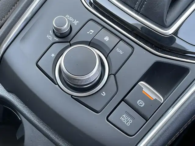 マツダ ＣＸ－５ XD Lパッケージ 香川県 2020(令2)年 2.6万km ポリメタルグレーM ターボ/登録時走行距離　25461km/BOSEプレミアムサウンド/CD/DVD再生/フルセグTV/Bluetooth/ヘッドアップディスプレイ/ブラインドスポットモニター/パノラマビューモニター/ステアリングリモコン/革巻きステアリング/パドルシフト/ステアリングヒーター/アダプティブクルーズコントロール/ETC/黒レザーシート/前席パワーシート/全席シートヒーター/電動パワーバックドア/LEDオートライト/フォグランプ/クリアランスソナー/プッシュスタート/スマートキー/スペアキー