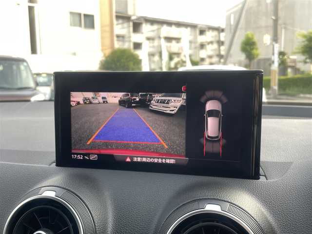 アウディ Ｑ２ 1stエディション 兵庫県 2017(平29)年 5.7万km 赤 /125台限定モデル//S lineパッケージ//18インチAW//Audiバーチャルコックピット//オートマチックテールゲート//純正MMIナビ//地デジ/DVD/BT/USB/AUX//Apple Car Play/Android Auto//バックカメラ//ハーフレザーシート/シートヒーター//ETC//パドルシフト//スマートキー//ドライブレコーダー//パーキングエイド//Audiプレセンス//Audiサイドアシスト//Audiアクティブレーンアシスト//アダプティブクルーズコントロール//R1/2/3/6年ディーラー記録簿