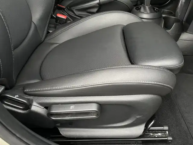ＭＩＮＩ ミニ クーパー 長野県 2019(平31)年 2.9万km エメラルドグレー ・後期型 /・黒革シート /・シートヒーター /・ナビ /・バックカメラ /・ETC /・LEDヘッドライト/・LEDフォグライト /・インテリジェントセーフティ /・アイドリングストップ /・アンビエントライト