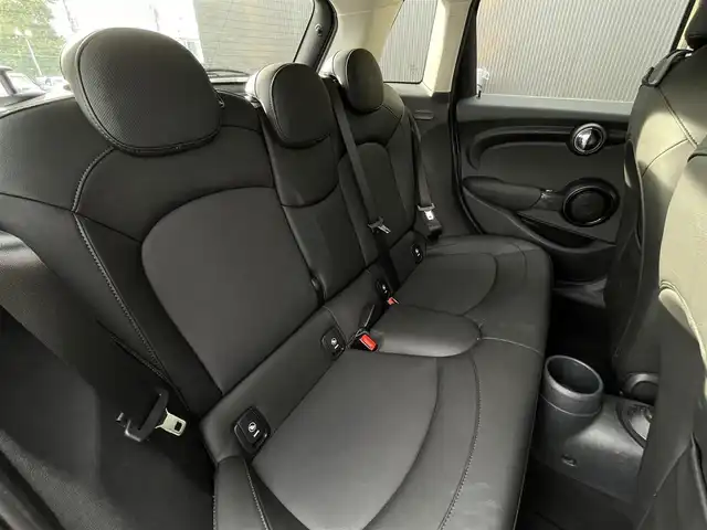 ＭＩＮＩ ミニ クーパー 長野県 2019(平31)年 2.9万km エメラルドグレー ・後期型 /・黒革シート /・シートヒーター /・ナビ /・バックカメラ /・ETC /・LEDヘッドライト/・LEDフォグライト /・インテリジェントセーフティ /・アイドリングストップ /・アンビエントライト