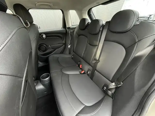 ＭＩＮＩ ミニ クーパー 長野県 2019(平31)年 2.9万km エメラルドグレー ・後期型 /・黒革シート /・シートヒーター /・ナビ /・バックカメラ /・ETC /・LEDヘッドライト/・LEDフォグライト /・インテリジェントセーフティ /・アイドリングストップ /・アンビエントライト