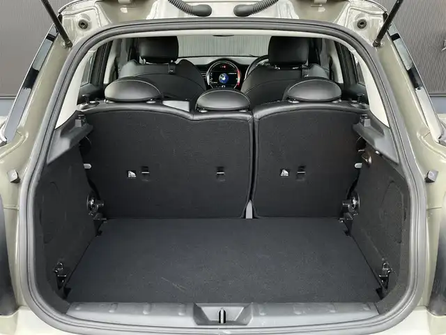 ＭＩＮＩ ミニ クーパー 長野県 2019(平31)年 2.9万km エメラルドグレー ・後期型 /・黒革シート /・シートヒーター /・ナビ /・バックカメラ /・ETC /・LEDヘッドライト/・LEDフォグライト /・インテリジェントセーフティ /・アイドリングストップ /・アンビエントライト