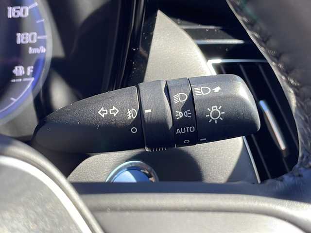 トヨタ クラウン ハイブリッド RS リミテッド 沖縄県 2020(令2)年 3.8万km プレシャスブラックパール 純正ナビ・TV・CD・DVD・Bluetooth・/全方位カメラ/ドライブレコーダー/ETC/シートヒーター/パワーシート/レーンキープアシスト/オートライト/オートマチックハイビーム/コーナーセンサー/衝突軽減システム/LEDヘッドライト/パーキングアシスト/ステアリングスイッチ