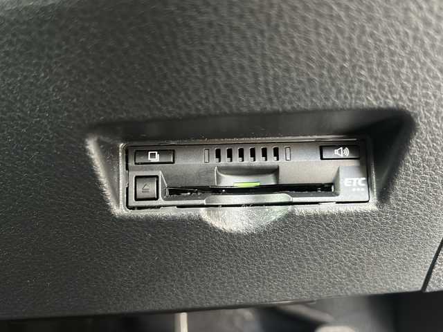 トヨタ Ｃ－ＨＲ S 沖縄県 2017(平29)年 9.4万km ブラックマイカ 純正ナビ/（ＡＭ／ＦＭ／ＣＤ／ＤＶＤ／ＢＴ）/フルセグＴＶ/バックモニター/衝突軽減/クルーズコントロール/ドラレコ/ＥＴＣ/レザーシート/純正フロアマット/純正１７ＡＷ/ＬＥＤヘッドライト/スマートキー/オートライト