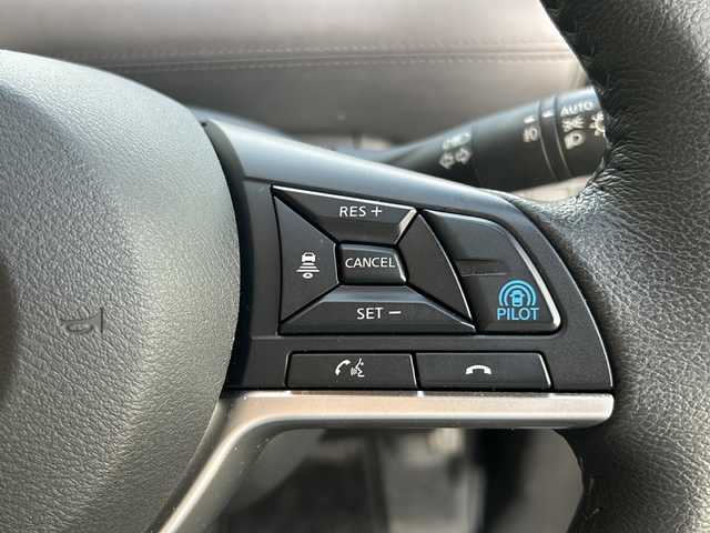 日産 セレナ e－パワー HWS V アーバンクロム 茨城県 2021(令3)年 2.6万km ダイヤモンドブラック 純正ナビ/【FM・AM・Bluetooth・CD/CDチェンジャー・USB・iPod・SD・DVD】/フルセグTV（走行中視聴可能）/オートライト/LEDヘッドライト/エアバッグ（W+サイド）/カーテンエアバッグ/スマートキー/WAC/追従型クルーズコントロール/ビルトイン純正ETC2.0/両側パワースライドドア/純正アルミホイール/車外カメラ（バック+サイド+全方位）/ドライブレコーダー（前後）
