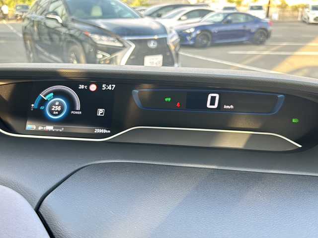日産 セレナ e－パワー HWS V アーバンクロム 茨城県 2021(令3)年 2.6万km ダイヤモンドブラック 純正ナビ/【FM・AM・Bluetooth・CD/CDチェンジャー・USB・iPod・SD・DVD】/フルセグTV（走行中視聴可能）/オートライト/LEDヘッドライト/エアバッグ（W+サイド）/カーテンエアバッグ/スマートキー/WAC/追従型クルーズコントロール/ビルトイン純正ETC2.0/両側パワースライドドア/純正アルミホイール/車外カメラ（バック+サイド+全方位）/ドライブレコーダー（前後）