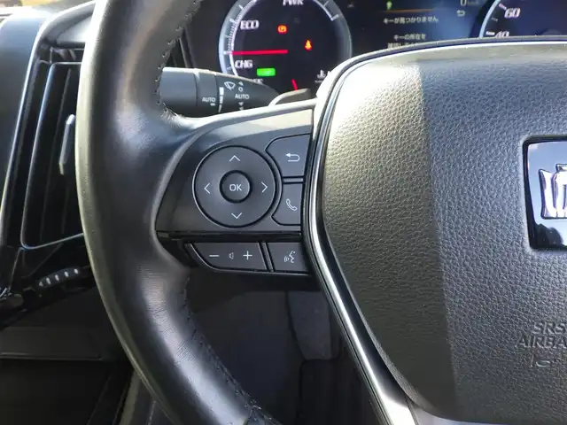 トヨタ クラウン ハイブリッド RS 千葉県 2019(平31)年 6.2万km ホワイトパールクリスタルシャイン Toyota Safety Sense/・プリクラッシュセーフティ/・レーンディパーチャーアラート/・オートハイビーム/・レーダークルーズコントロール/・ブラインドスポットモニター/・RCTA（リヤクロストラフィックアラート）/純正SDナビ/地デジTV/【DVD/CD再生機能　Bluetooth接続】/パノラミックビューモニター/リバース連動ドアミラー（左/右）/ドライブレコーダー（HDR360G）/革巻きステアリング/ステアリングヒーター/ステアリングスイッチ/ETC（2.0）/LEDヘッドライト/フォグライト/ウインカーミラー/クリアランスソナー/純正18インチアルミホイル/サイド/カーテンエアバッグ/スマートキー