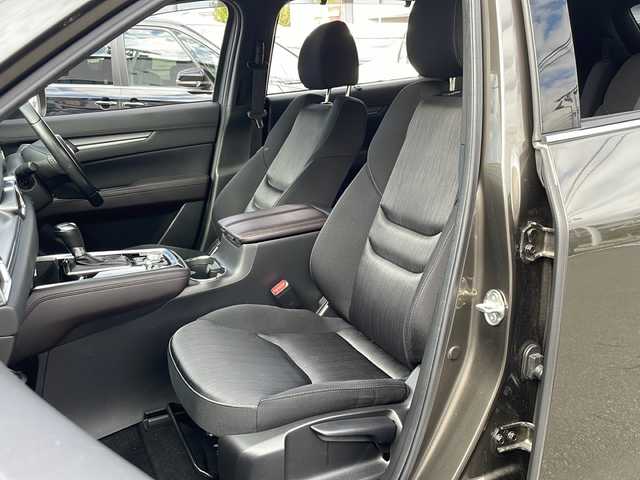 マツダ ＣＸ－８ XD プロアクティブ 新潟県 2019(平31)年 8.5万km チタニウムフラッシュマイカ i-Activsense/・スマートブレーキサポート/・パーキングセンサー/・マツダレーダークルーズコントロール/・レーンキープアシストシステム/・車線逸脱警報システム/・ブラインドスポットモニタリング/BOSEサウンドシステム/マツダコネクトナビ（CD/DVD/フルセグTV/BT）/360度ビューモニター/アルパインフリップダウンモニター/ヘッドアップディスプレイ/ETC2.0/ドライブレコーダー/運転席メモリー機能付パワーシート/前席シートヒーター/ステアリングヒーター/革巻きステアリング/ステアリングスイッチ/電動パーキングブレーキ/ブレーキホールド/LEDヘッドライト/フォグランプ/オートライト/スマートキー/Pスタート/純正19インチAW/純正フロアマット/ドアバイザー