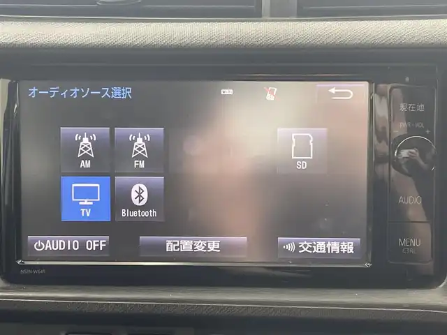 トヨタ アクア 沖縄県 2014(平26)年 3.3万km コバルトブルーメタリック (株)IDOMが運営する【じしゃロンコザ店】の自社ローン専用車両になりますこちらは現金またはオートローンご利用時の価格です。自社ローンご希望の方は別途その旨お申付け下さい/・純正ナビ/・Bluetooth接続/・TV/・DVD再生/・バックカメラ/・ETC/・スマートキー/・プッシュスタート/・純正フロアマット/・オートライト