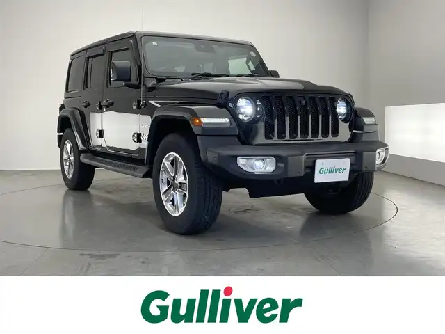 クライスラー・ジープ ジープ ラングラー アンリミテッド サハラ 愛知県 2021(令3)年 4.3万km ブラック 純正８．４型ナビ　サンルーフ　ＢＳＭ　黒革　禁煙　フロントバックカメラ　追従クルコン　ＥＴＣ２．０　ドラレコ　ミラーヒーター　ステアリングヒーター　シートヒーター　ＵＳＢ　コーナーセンサー　純正マット　１００V充電　アイドリングストップ　プッシュスタート　スマートキー