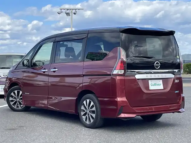 日産 セレナ ハイウェイスター Vセレクション 島根県 2017(平29)年 8.1万km マルーンレッド 2トーン 登録時走行距離　80019km/取扱説明書（車両・ナビ）/純正ナビ/(Blu-ray/DVD/CD/Bluetooth/AM/FM)/フルセグテレビ/フリップダウンモニター/アラウンドビューモニター/パーキングアシスト/クルーズコントロール/両側パワースライドドア/カーテンエアバック/横滑り防止装置/コーナーセンサー/車線逸脱警報/エマージェンシーブレーキ/ビルドインETC/１６インチ純正AW