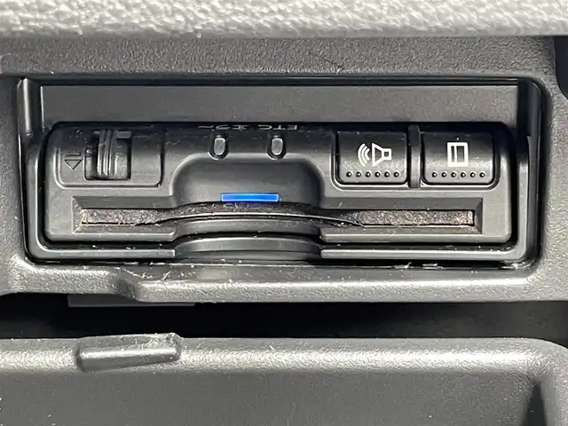 日産 セレナ ハイウェイスター Vセレクション 島根県 2017(平29)年 8.1万km マルーンレッド 2トーン 登録時走行距離　80019km/取扱説明書（車両・ナビ）/純正ナビ/(Blu-ray/DVD/CD/Bluetooth/AM/FM)/フルセグテレビ/フリップダウンモニター/アラウンドビューモニター/パーキングアシスト/クルーズコントロール/両側パワースライドドア/カーテンエアバック/横滑り防止装置/コーナーセンサー/車線逸脱警報/エマージェンシーブレーキ/ビルドインETC/１６インチ純正AW